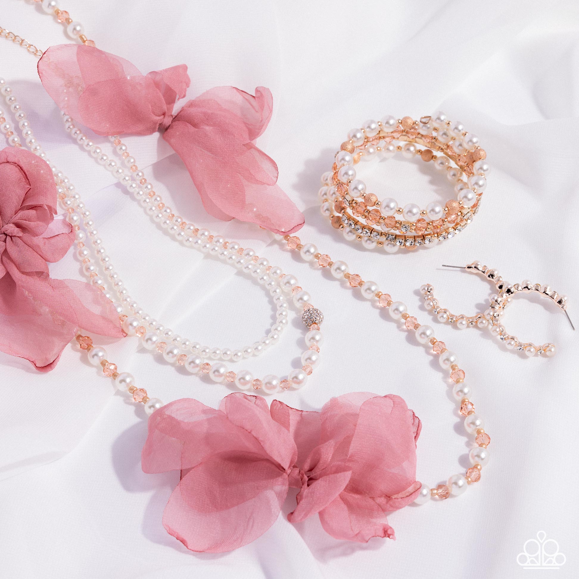 Glimpses of Malibu Complete Trend - 12/24